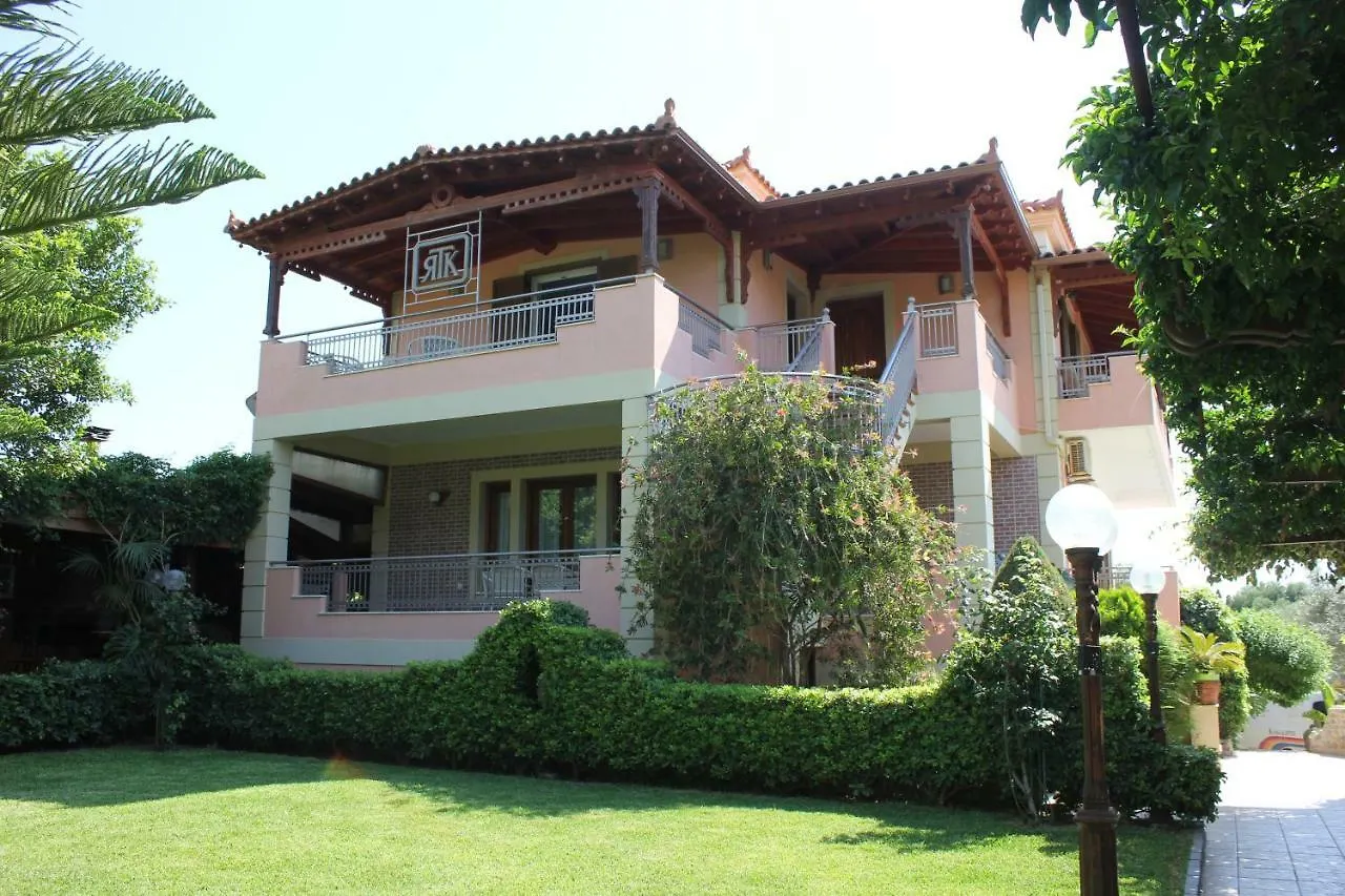 Tosis Apartments Svoronata